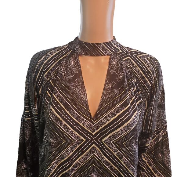Free People Size S Women's Walking On A Dream Tunic Blouse Black Cutout Boho - Picture 2 of 9